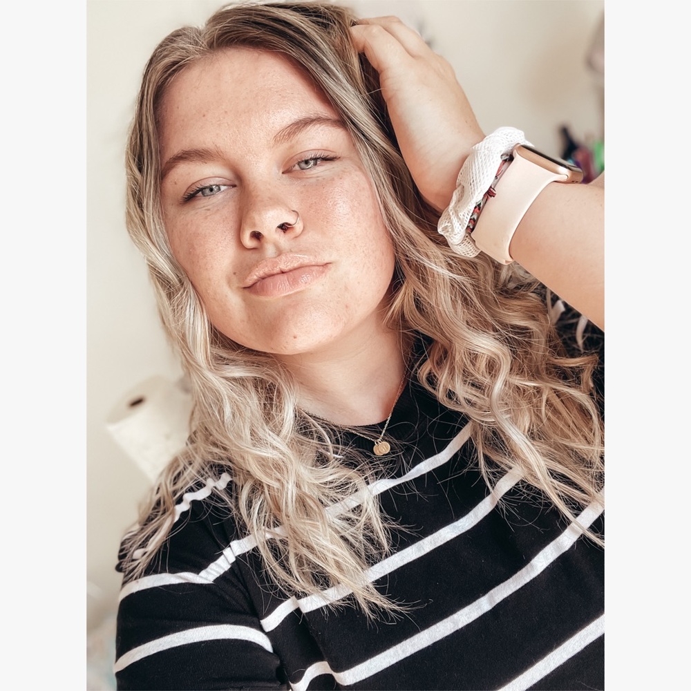 Meet your Posher, August